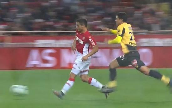  法甲老牌劲旅复苏，圣埃蒂安升至中游梯队  